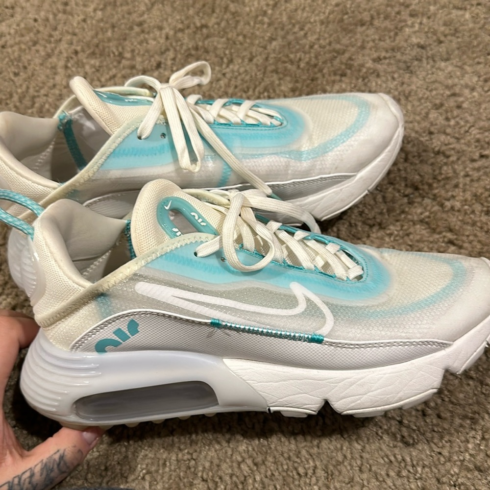 Nike air max